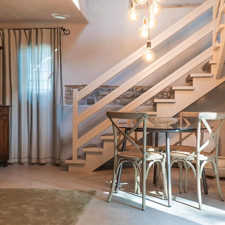 Апартаменты Casale Gambini Quattro Castella Экстерьер фото